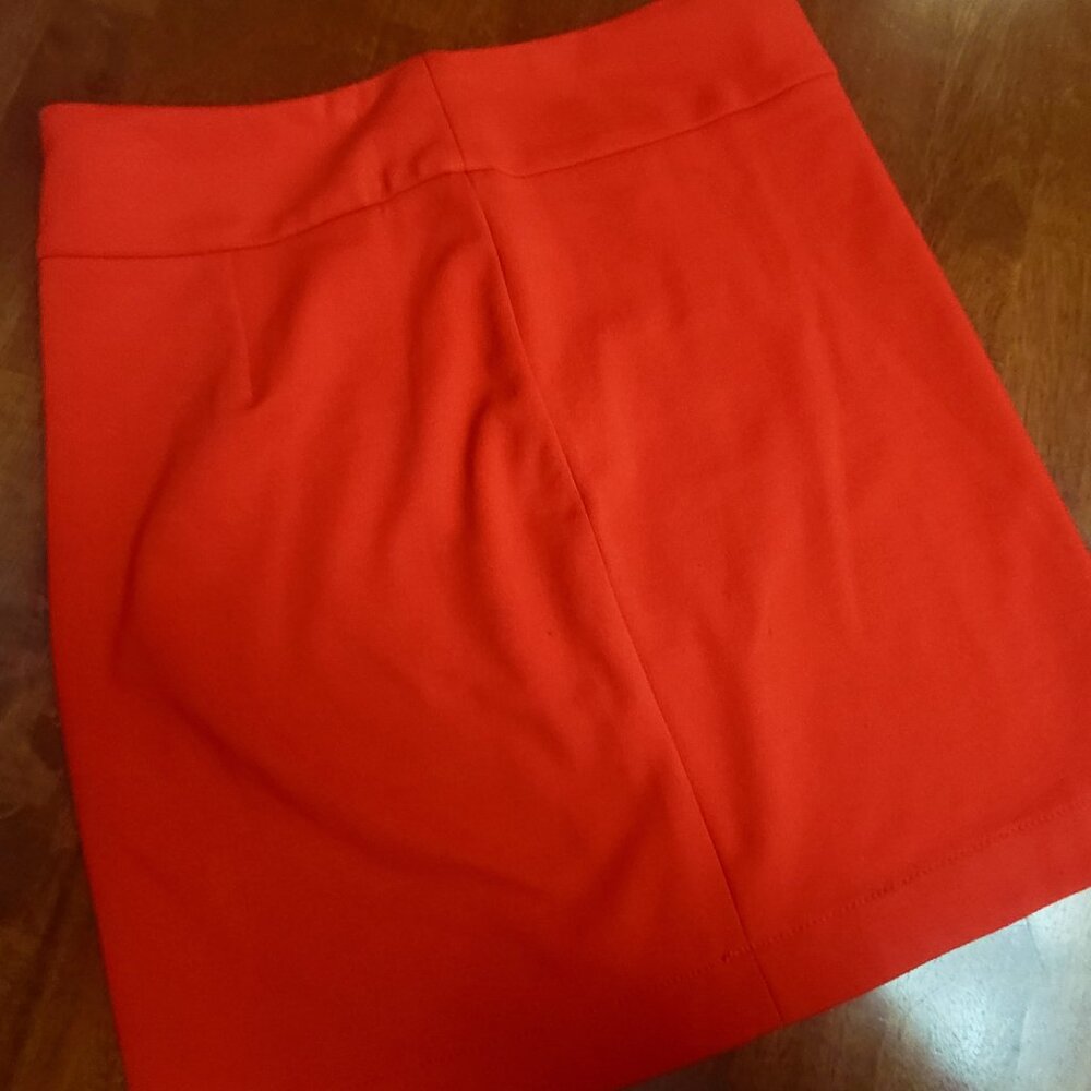 Banana Republic ~ Sz 2 ~ Mini Length Skirt~ Excellent Condition